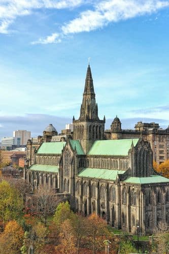 Explora la Historia y la Belleza de la Catedral de Glasgow